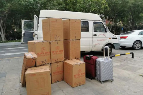 马龙行李托运公司